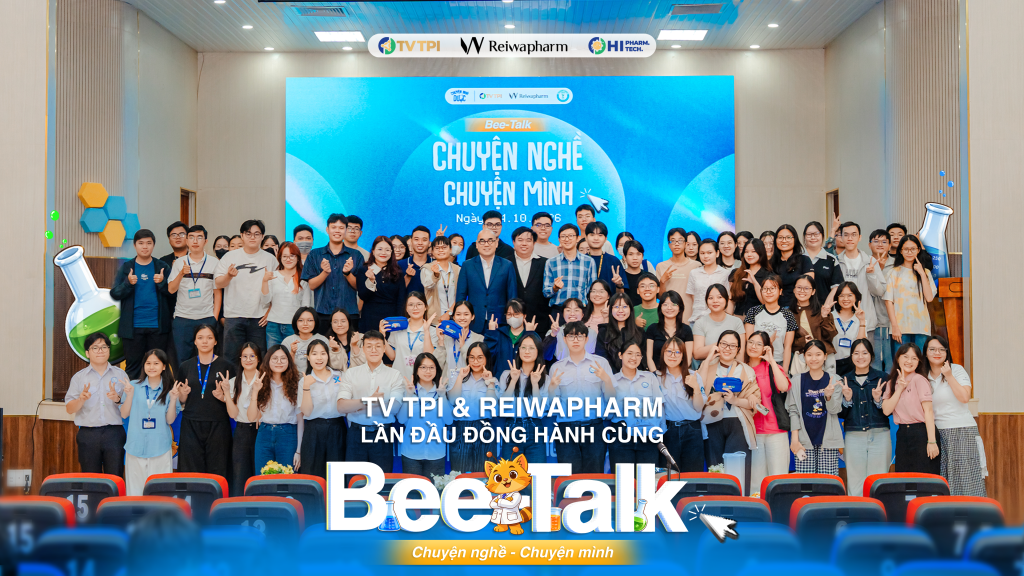 Chương trình thu hút đông đảo sinh viên Trường Dược – Đại học Y Dược TPHCM tham gia